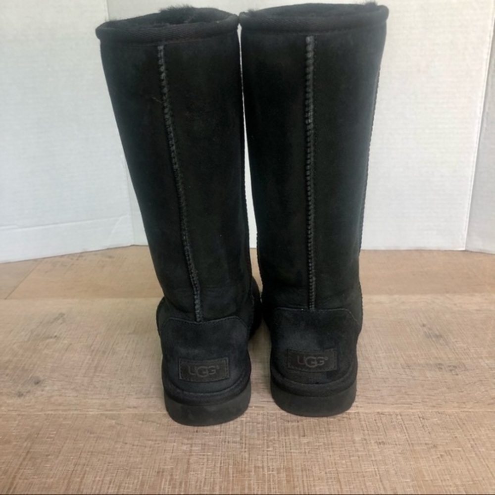 UGG Classic Tall II Suede Boots size 6 - Picture 4 of 8